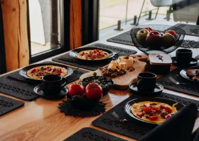 SPAcowka - dining room, table, food